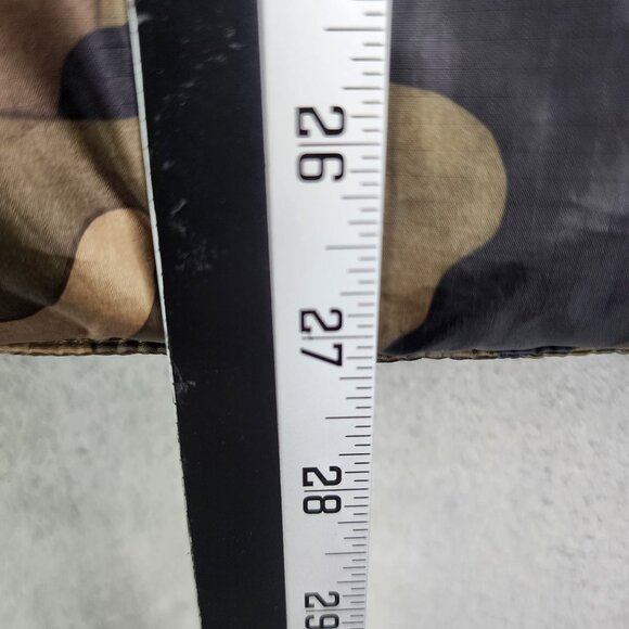 Mens Old Navy Camouflage Puffer Vest Jacket 100% Polyester Insulated Outerwear L - Picture 10 of 10